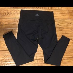 Adidas women’s size medium workout leggings